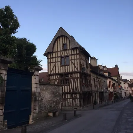 Dom wakacyjny Champenois Les Voisins Cunfin