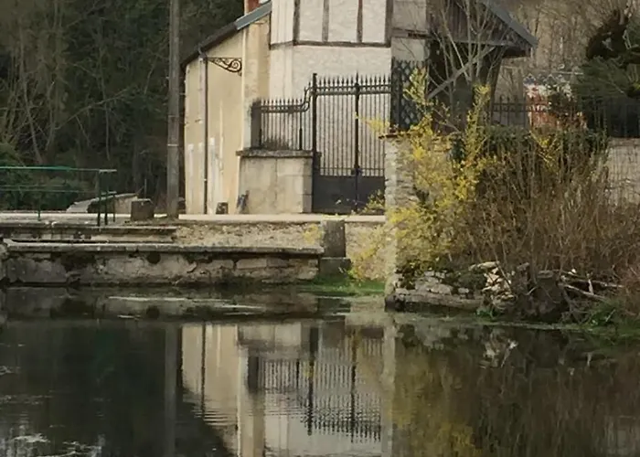 Holiday home Champenois Les Voisins