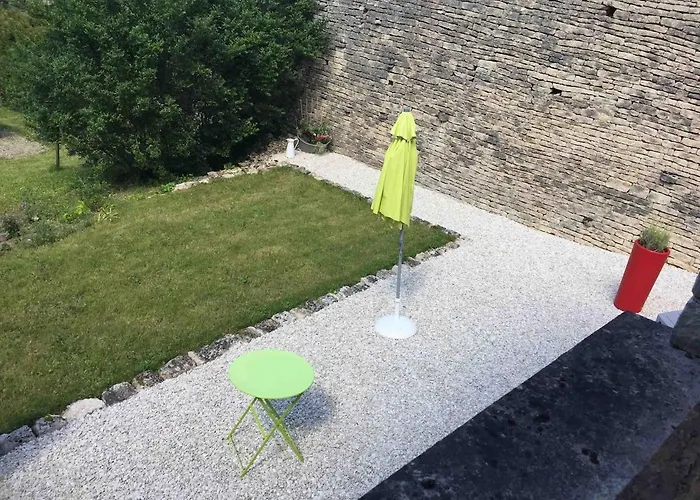 Champenois Les Voisins Holiday home *